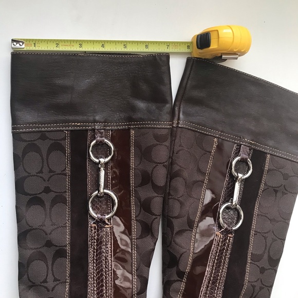 Coach Yvette Leather boots - like new sz 6 - Picture 8 of 8